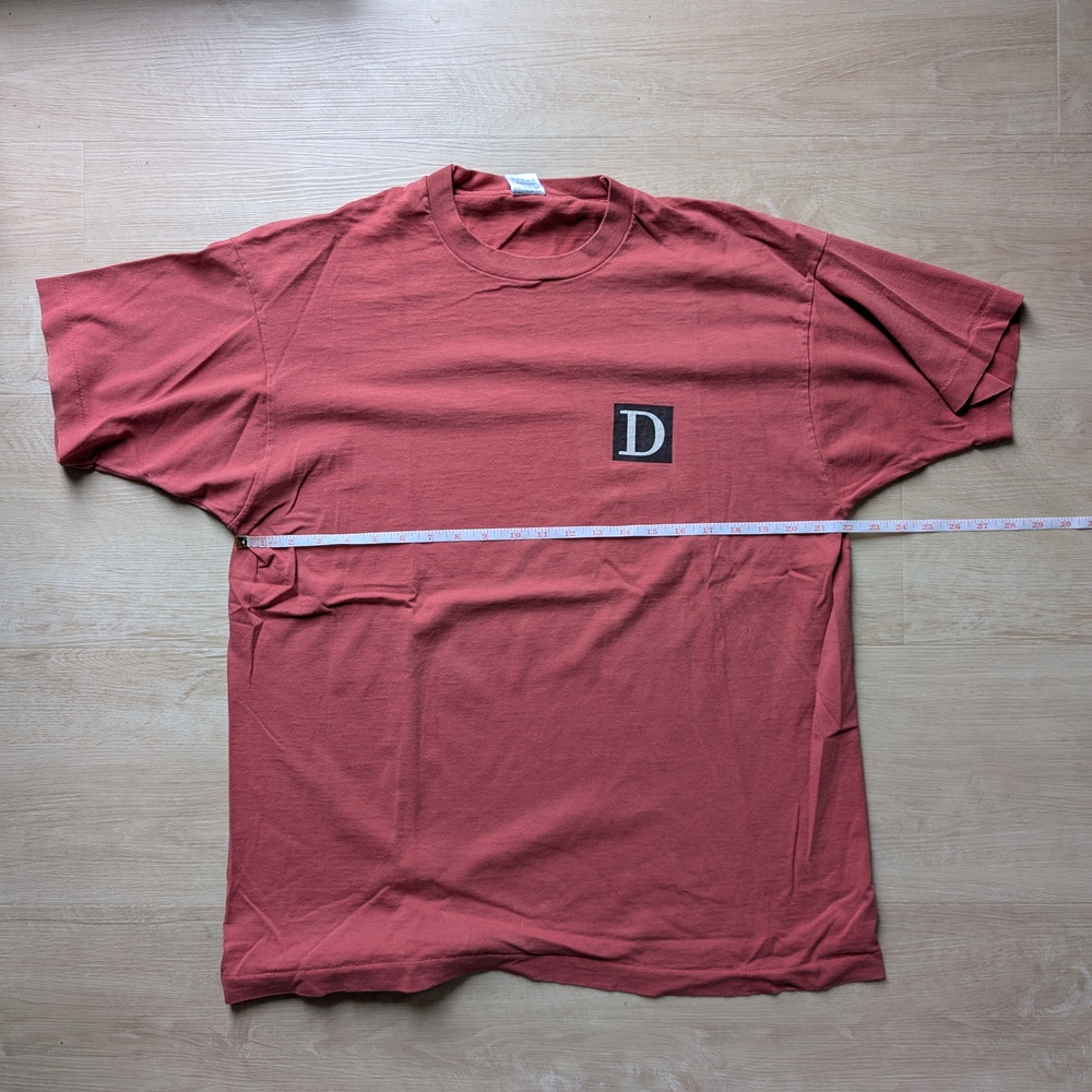 Vintage Red Graphic T-shirt